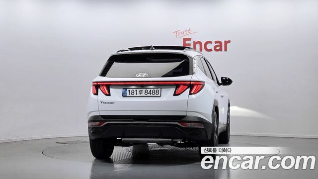 Hyundai Tucson (NX4) Gasoline 1.6 Turbo 2WD Premium 2022 — фото 4