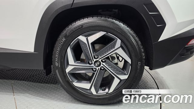 Hyundai Tucson (NX4) Gasoline 1.6 Turbo 2WD Premium 2022 — фото 5