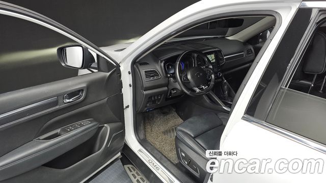 Renault Korea QM6 2.0 LPe RE Signature 2WD 2021 — фото 11