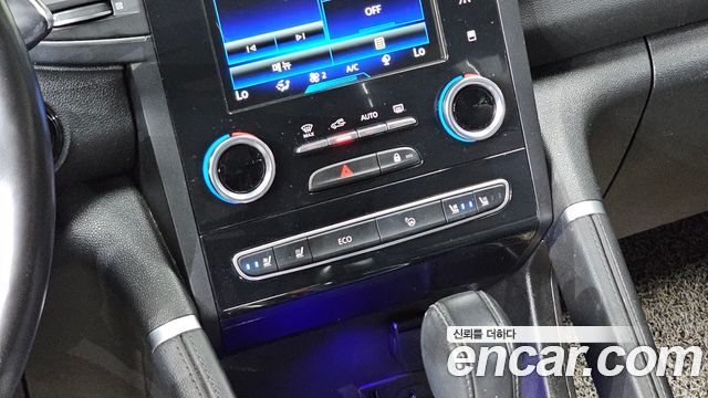 Renault Korea QM6 2.0 LPe RE Signature 2WD 2021 — фото 19