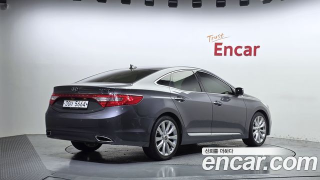 Hyundai Grandeur (HG) HG330 Celebrity 2012 — фото 2