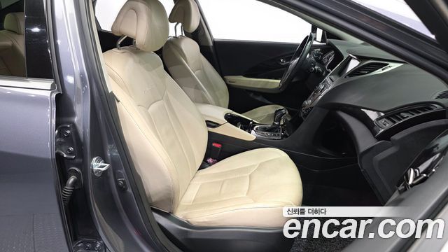 Hyundai Grandeur (HG) HG330 Celebrity 2012 — фото 11