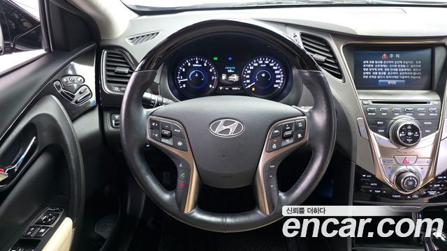 Hyundai Grandeur (HG) HG330 Celebrity 2012 — фото 13