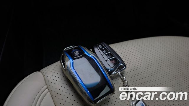 Hyundai Grandeur (HG) HG330 Celebrity 2012 — фото 17