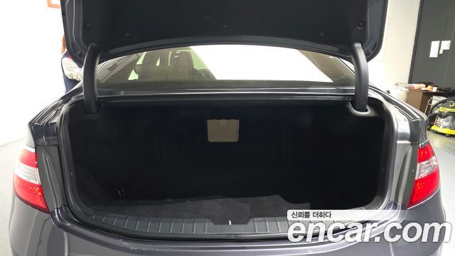 Hyundai Grandeur (HG) HG330 Celebrity 2012 — фото 20
