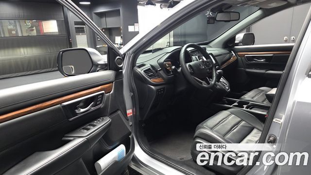 Honda CR-V (V) 1.5 Touring 4WD 2019 — фото 10