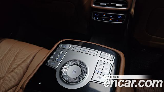 Genesis G80 (RG3) Gasoline 3.5 Turbo AWD 2022 — фото 17