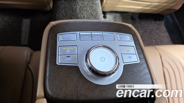 Genesis G80 (RG3) Gasoline 2.5 Turbo AWD 2023 — фото 20