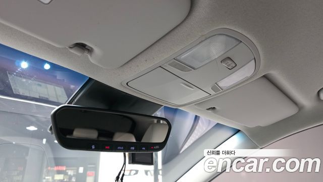 Hyundai Kona Electric Premium 2019 — фото 18