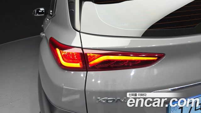 Hyundai Kona Electric Premium 2019 — фото 23