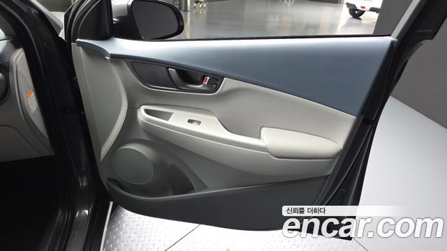 Hyundai Kona Electric Premium 2019 — фото 24