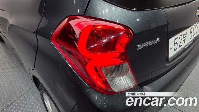Chevrolet Spark Premier 2019 — фото 23