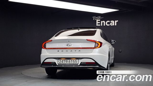 Hyundai Sonata (DN8) 2.0 Premium 2020 — фото 4