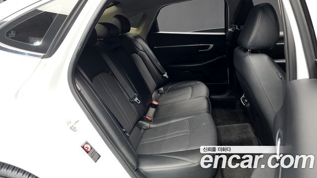 Hyundai Sonata (DN8) 2.0 Premium 2020 — фото 11