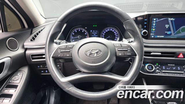 Hyundai Sonata (DN8) 2.0 Premium 2020 — фото 13