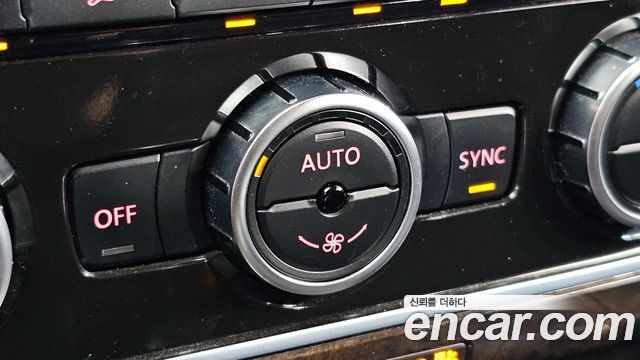 Volkswagen Passat 2.0 TDI B7 2014 — фото 17