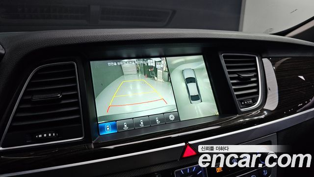 Genesis G80 3.3 GDI AWD Premium Luxury 2018 — фото 14