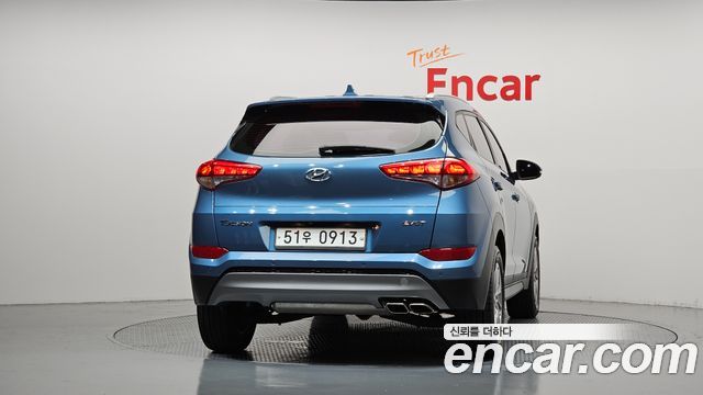 Hyundai Tucson Diesel 2.0 2WD Modern 2016 — фото 4