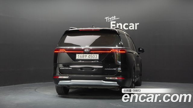 Kia Carnival (IV) Gasoline 7-Seater Signature 2021 — фото 4