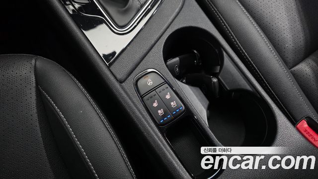 Kia Niro Prestige 2018 — фото 18