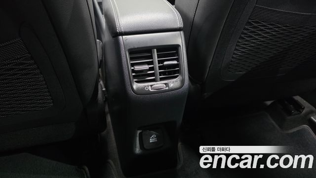 Kia Niro Prestige 2018 — фото 29