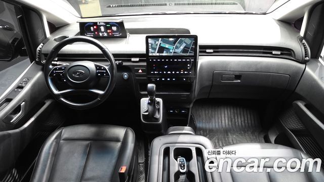 Hyundai Staria Tourer 11-Seater Modern 2022 — фото 7