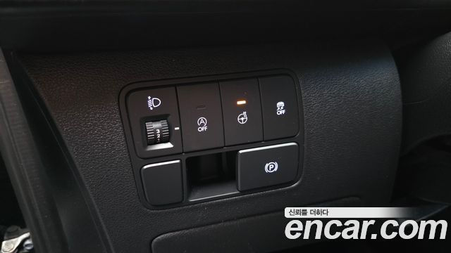 Hyundai Staria Tourer 11-Seater Modern 2022 — фото 18