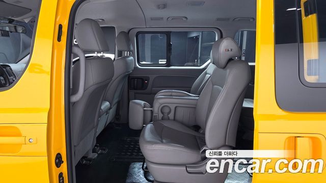 Hyundai Grand Starex School Bus LPi 2021 — фото 12