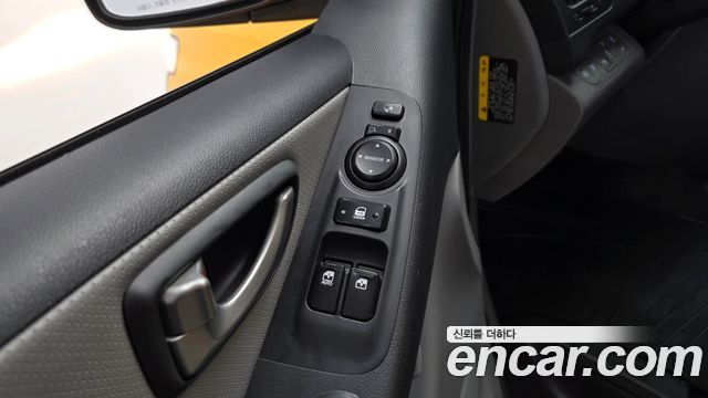 Hyundai Grand Starex School Bus LPi 2021 — фото 16
