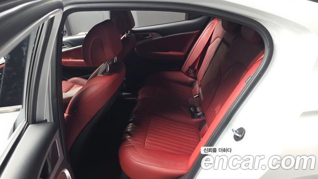 Genesis G70 Gasoline 2.0T 2WD 2021 — фото 12