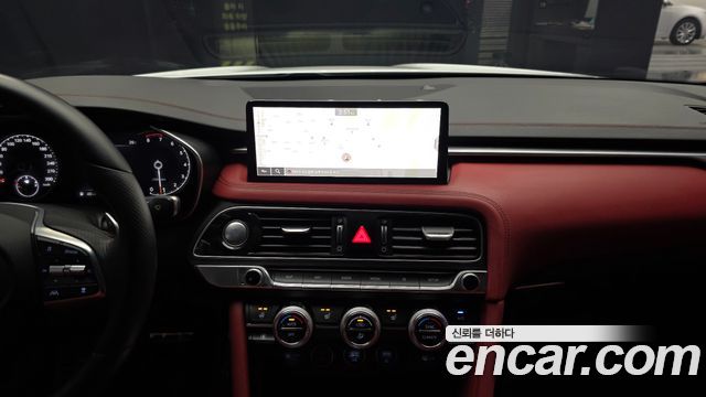 Genesis G70 Gasoline 2.0T 2WD 2021 — фото 14