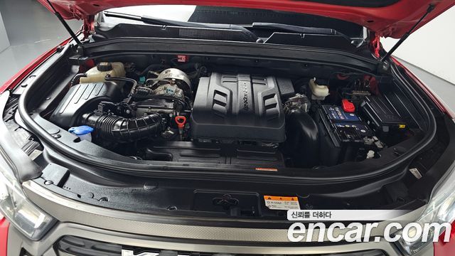 KG Mobility (SsangYong) Rexton Sports Khan Diesel 2.2 4WD Prestige 2022 — фото 6