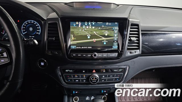 KG Mobility (SsangYong) Rexton Sports Khan Diesel 2.2 4WD Prestige 2022 — фото 14