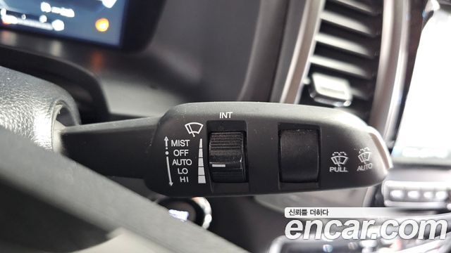 KG Mobility (SsangYong) Rexton Sports Khan Diesel 2.2 4WD Prestige 2022 — фото 33