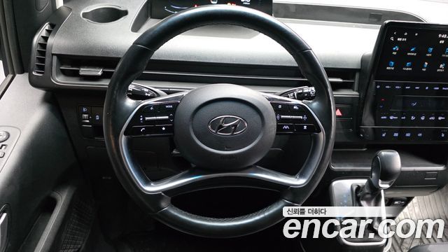 Hyundai Staria Cargo 3-Seater Modern 2022 — фото 13
