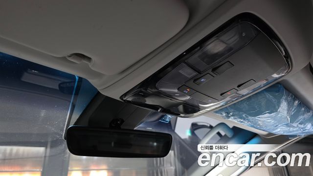 Hyundai Staria Cargo 3-Seater Modern 2022 — фото 17
