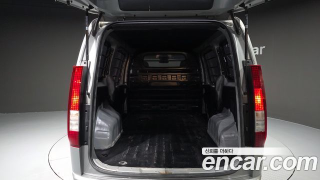 Hyundai Staria Cargo 3-Seater Modern 2022 — фото 20