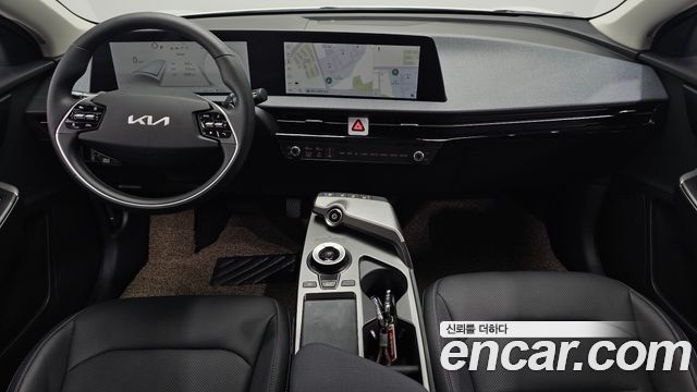 Kia EV6 Long Range Light 2023 — фото 7