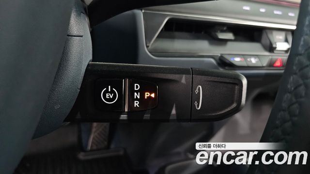 Kia EV9 Long Range 4WD GT Line 2024 — фото 9