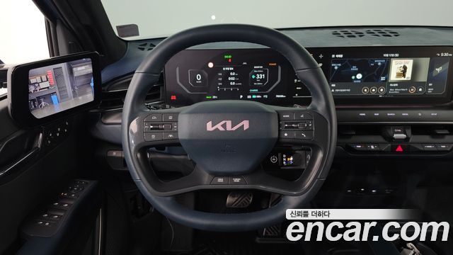 Kia EV9 Long Range 4WD GT Line 2024 — фото 13
