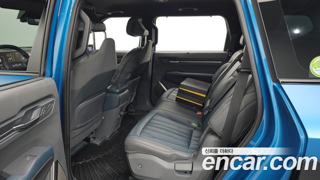 Kia EV9 Long Range 4WD GT Line 2024 — фото 26
