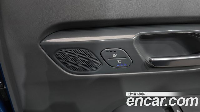 Kia EV9 Long Range 4WD GT Line 2024 — фото 33