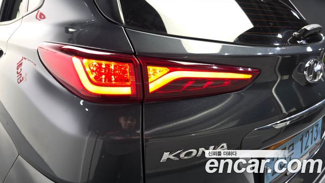 Hyundai Kona Electric Premium 2019 — фото 23