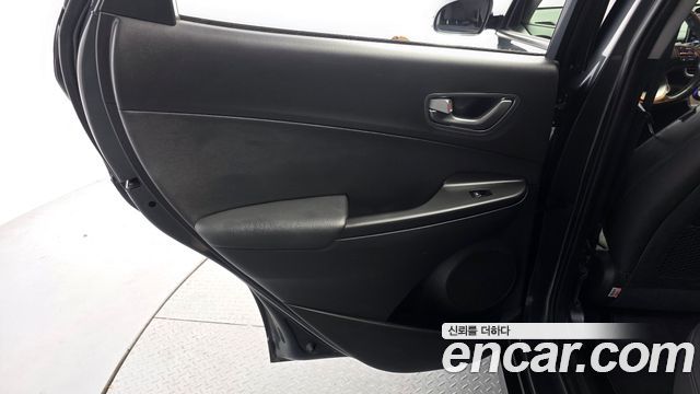 Hyundai Kona Electric Premium 2019 — фото 25