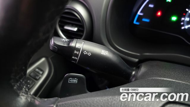 Hyundai Kona Electric Premium 2019 — фото 30