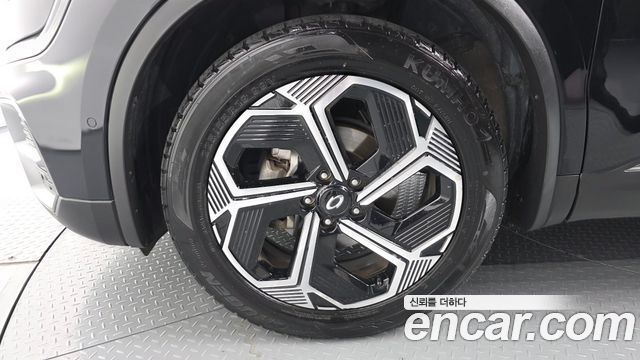 Renault Korea QM6 2.0 LPe RE 2WD 2024 — фото 5