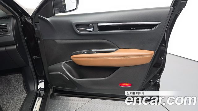 Renault Korea QM6 2.0 LPe RE 2WD 2024 — фото 24