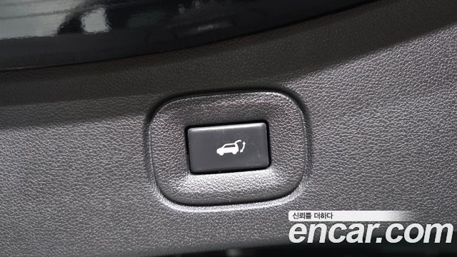 Renault Korea QM6 2.0 LPe RE 2WD 2024 — фото 27