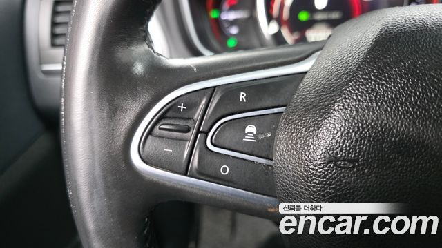 Renault Korea QM6 2.0 LPe RE 2WD 2024 — фото 30