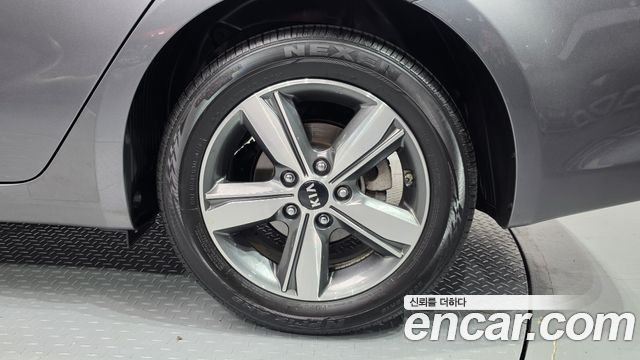 Kia K3 Trendy Style 2018 — фото 27